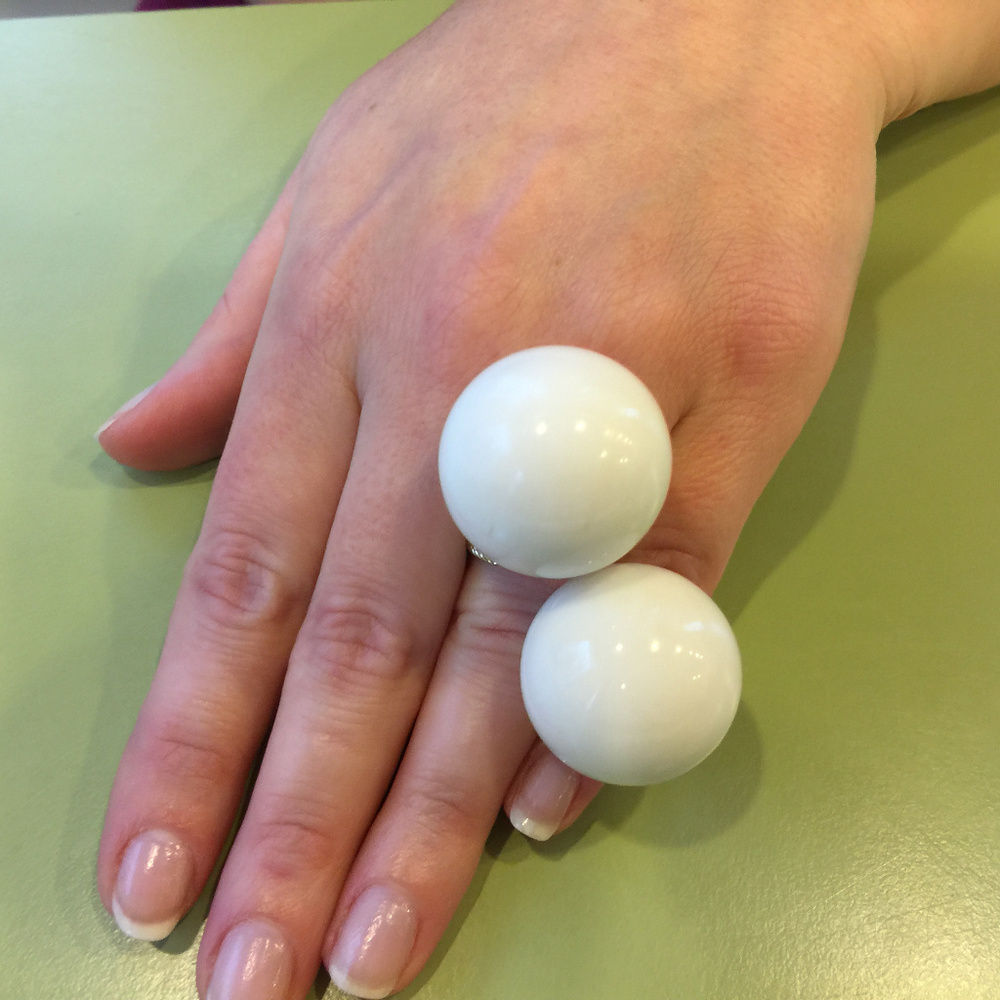 Double Bubble '60s Vintage White Ring